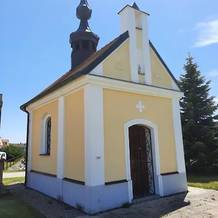 Statek U Veseli Nad Luznici Kwatera prywatna Zisov