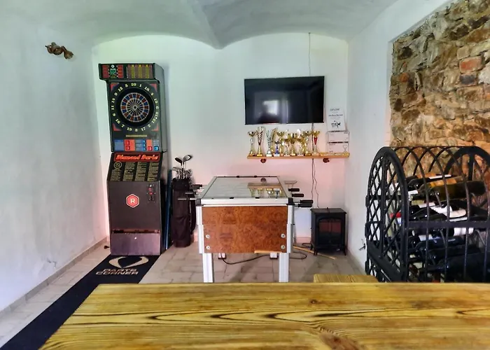 Statek U Veseli Nad Luznici Zisov